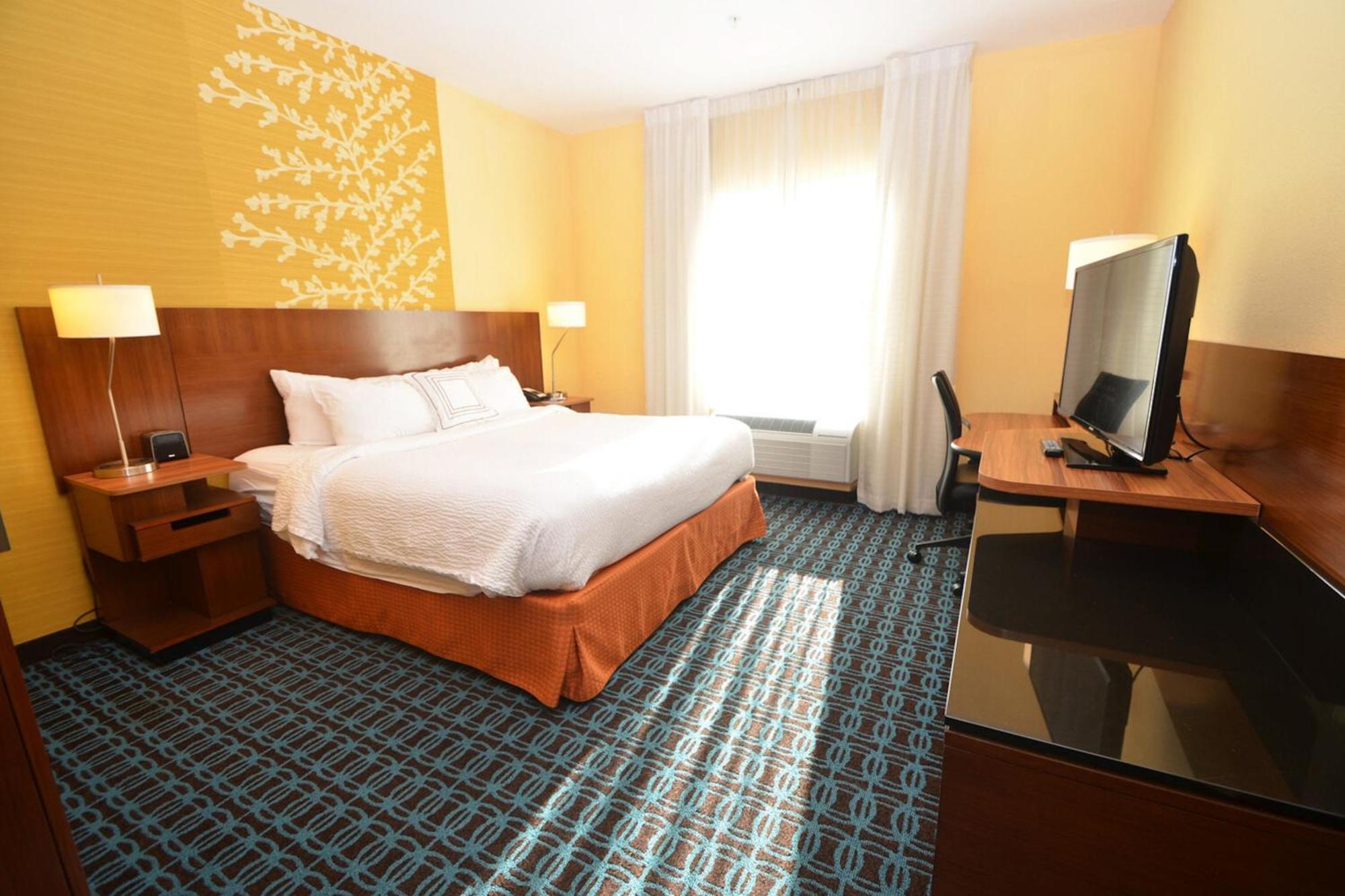 Fairfield Inn & Suites By Marriott Chincoteague Island Waterfront Bagian luar foto