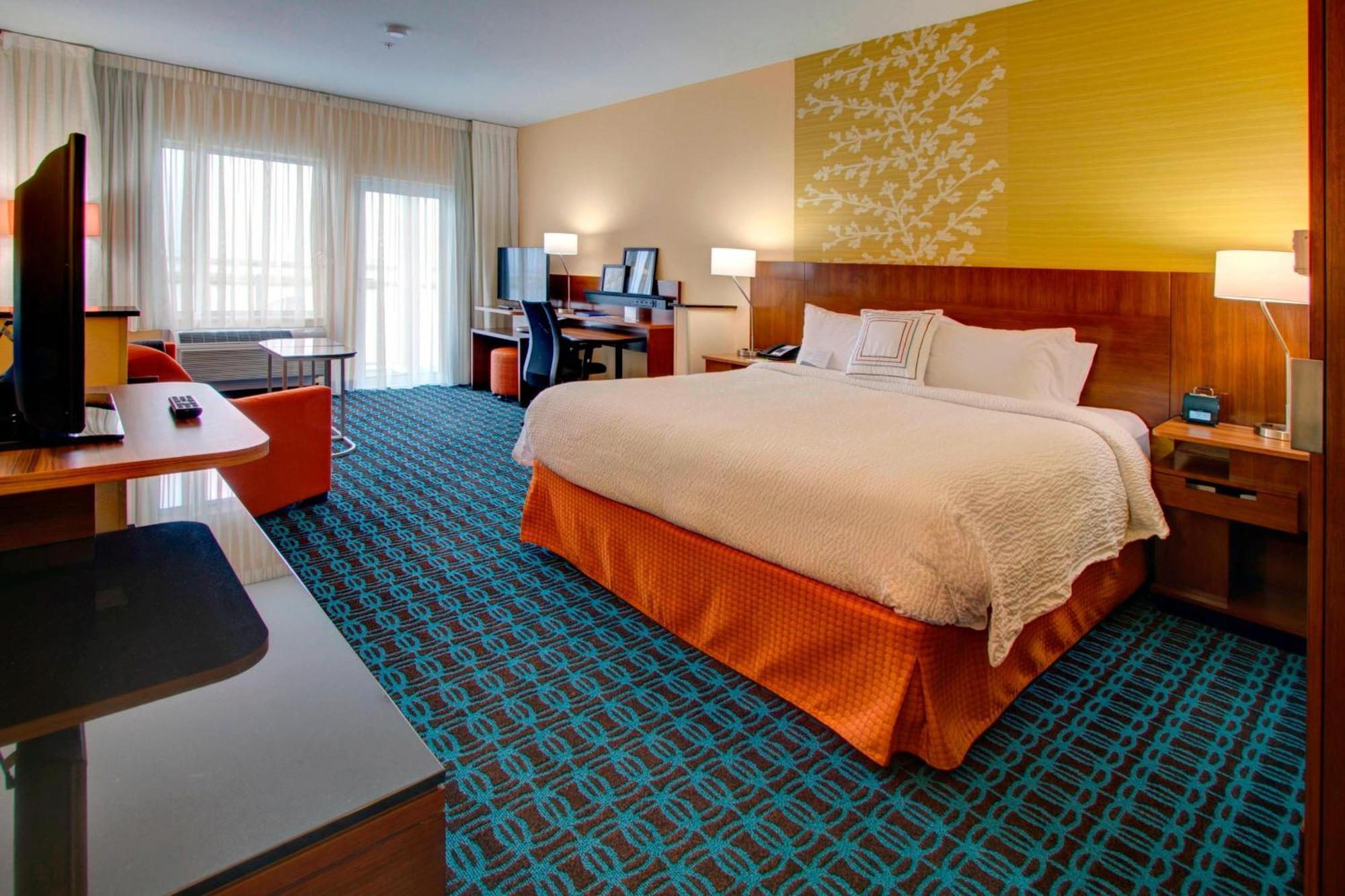Fairfield Inn & Suites By Marriott Chincoteague Island Waterfront Bagian luar foto