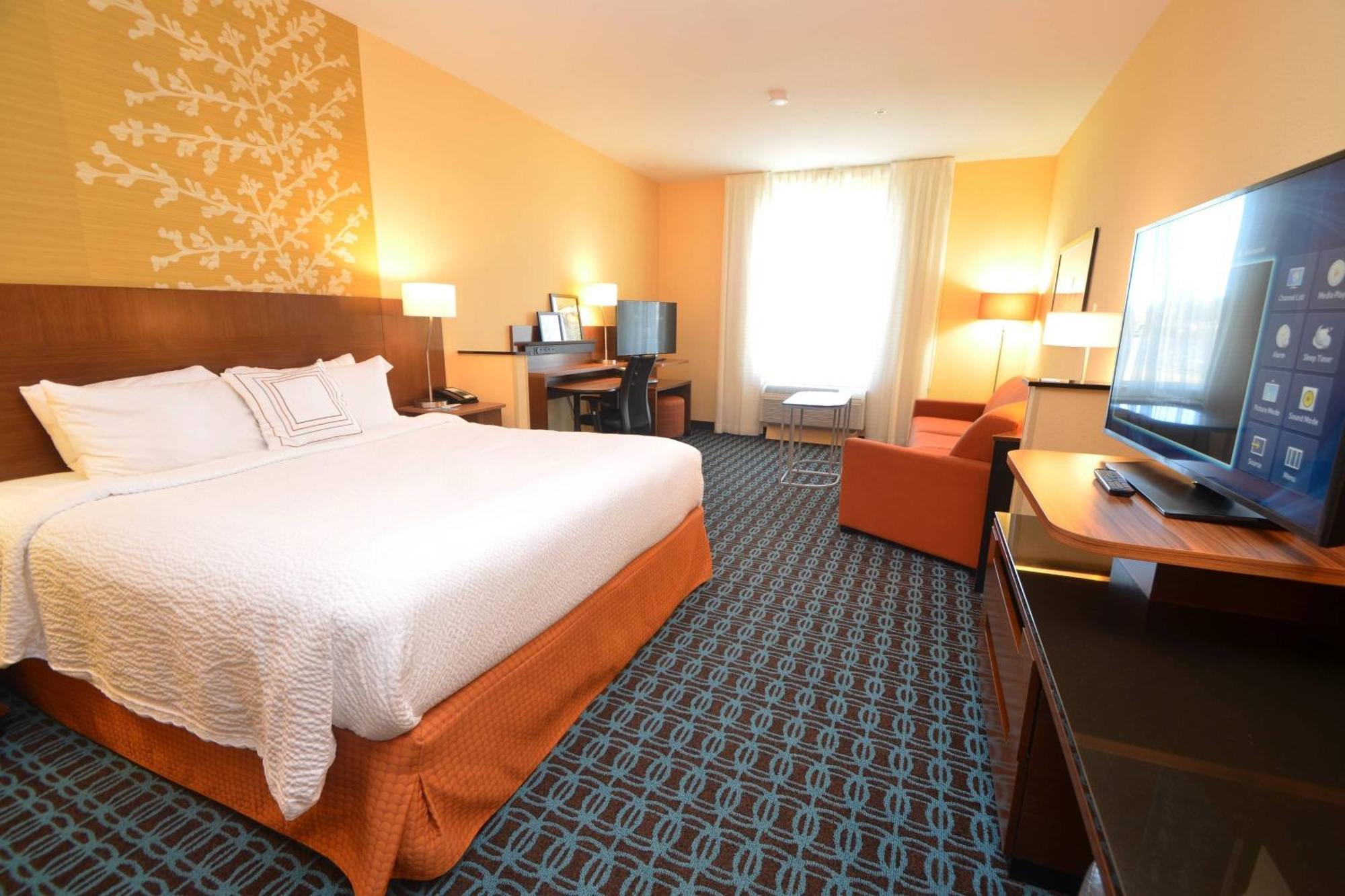 Fairfield Inn & Suites By Marriott Chincoteague Island Waterfront Bagian luar foto