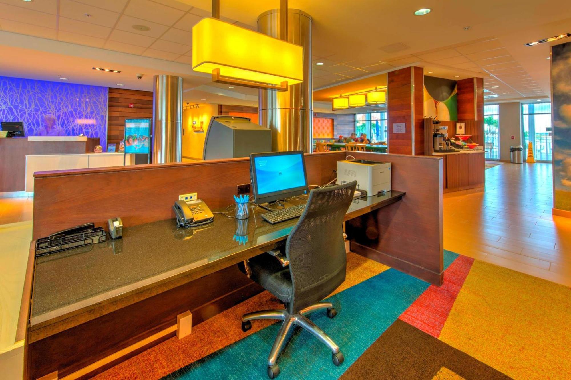Fairfield Inn & Suites By Marriott Chincoteague Island Waterfront Bagian luar foto