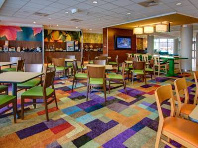 Fairfield Inn & Suites By Marriott Chincoteague Island Waterfront Bagian luar foto